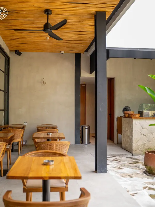 The Post Coffee and Eatery Cipete