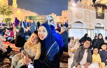 Potret Harmonis Keluarga Oki Setiana Dewi Habiskan Malam Bersama di Masjid Al Azhar Kairo, Nikmati 10 Malam Terakhir Ramadan di Negeri Orang