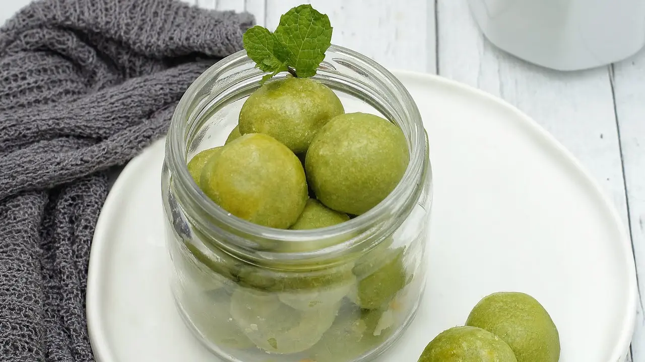 nastar green tea