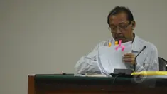 Direktur PT Media Karya Sentosa, Antonius Bambang Djatmiko menjalani sidang lanjutan di Pengadilan Tipikor, Jakarta, Kamis (19/3). Antonius didakwa bersama-sama petinggi perusahaannya menyuap eks Bupati Bangkalan Fuad Amin. (Liputan6.com/Herman Zakharia)