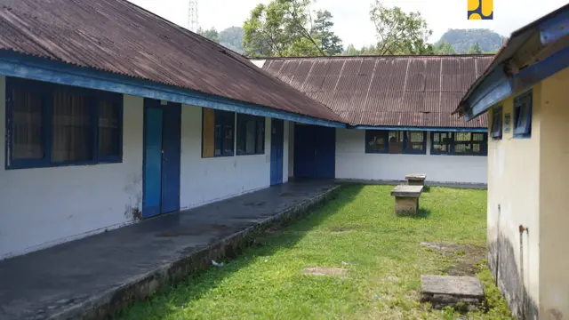 Komitmen Permudah Akses Pendidikan Bagi Warga Miskin di Dataran Tinggi, Menteri Dody Tinjau Kesiapan Sekolah Rakyat di Solok