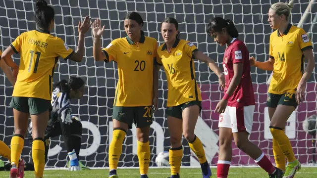 Foto: Masih Terlalu Tangguh, Timnas Indonesia Putri Ditaklukkan Australia di Piala Asia 2022