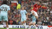 Manchester United bermain imbang 2-2 kontra Burnley pada laga pekan ketiga Premier League di Old Trafford, Sabtu (30/8/2025) malam WIB. (AP Photo/Ian Hodgson)