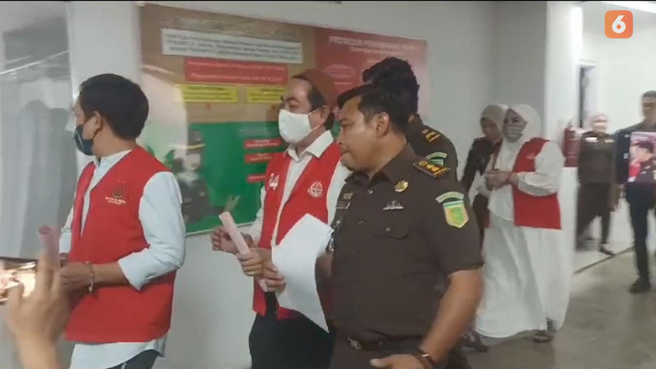 Tiga pemilik usaha skincare bermerkuri di Makassar akhirnya dijebloskan ke Rutan Makassar. (Liputan6.com/Eka Hakim)