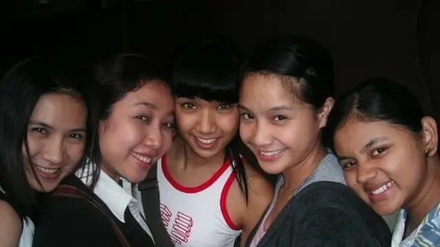 Potret bintang Di Sini Ada Setan yang diambil pada 2004 (Foto: Instagram @tisats)