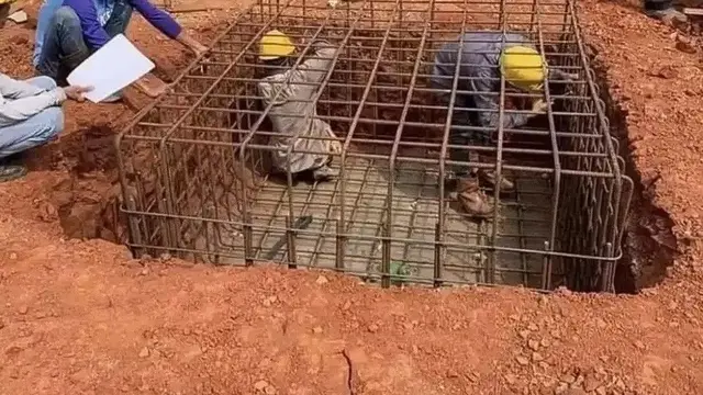 7 Momen Apes Orang Kerja di Proyek Pembangunan Ini Bikin Kasihan