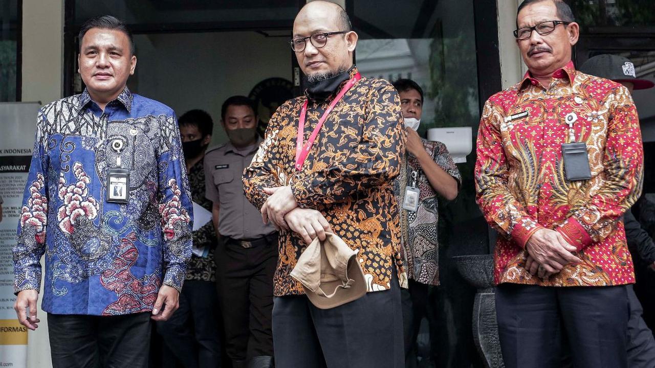 Komisi Pemberantasan Korupsi (KPK) beberapa kali melakukan operasi Tangkap Tangan (OTT) kasus korupsi terkait kuota impor.<br>