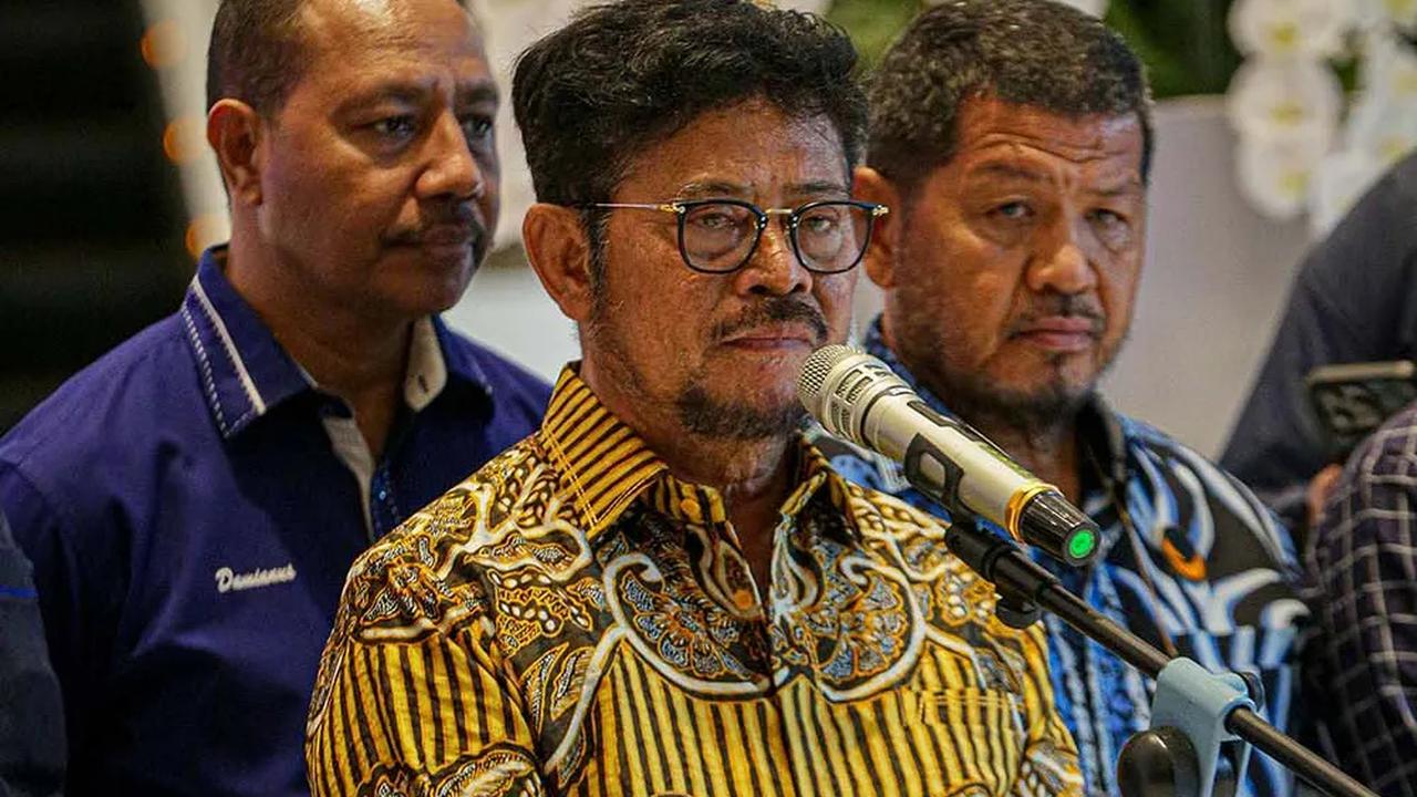 Sumber uang yang digunakan di antaranya berasal dari realisasi anggaran Kementerian Pertanian yang sudah di markup, termasuk permintaan uang pada para vendor yang mendapatkan proyek di Kementerian Pertanian.&nbsp;<br>