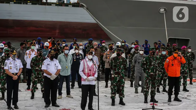 Bersama Panglima TNI, Menhub Budi Karya Sampaikan Perkembangan Terakhir Pencarian Korban Sriwijaya Air SJ 182