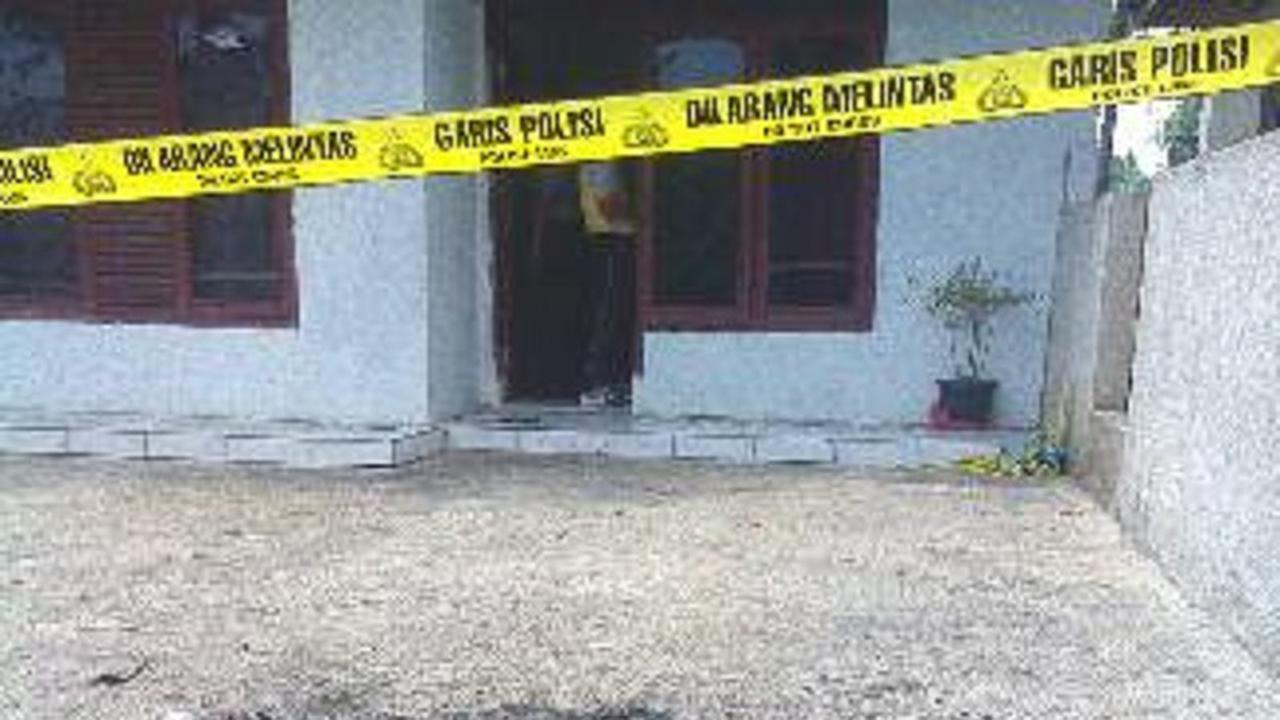 2 Motor Dinas Polisi Dibakar Orang Tak Dikenal