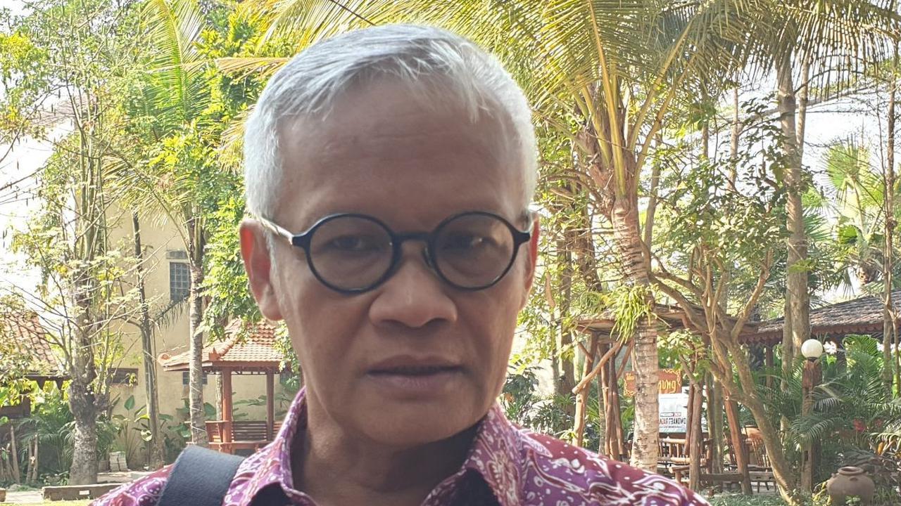 "Mengerucut, membuka lagi. Ya kan, namanya juga dinamis kan. Situasinya juga serba dinamis.  Kita percayakan pimpinan pimpinan partai akan mengerucutkan,” kata Bima.