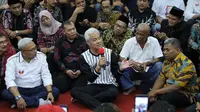 Ratusan relawan desa yang tergabung dalam Desa Untuk Ganjar (Des Ganjar) Provinsi Jawa Barat (Jabar) bertemu bakal calon presiden (bacapres) 2024 Ganjar Pranowo di Puri Gedeh, Kota Semarang, Jateng (Istimewa)