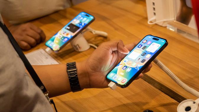 Telkomsel berkolaborasi dengan Apple menghadirkan paket bundling seri iPhone 14 terbaru yang didukung bonus kuota data layanan 5G hingga 50 GB (Dok. Telkomsel)