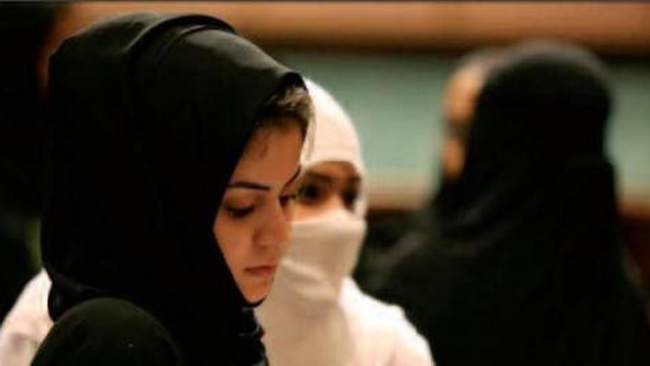Perempuan mandul asal Saudi hadiahi suami mobil dan istri baru