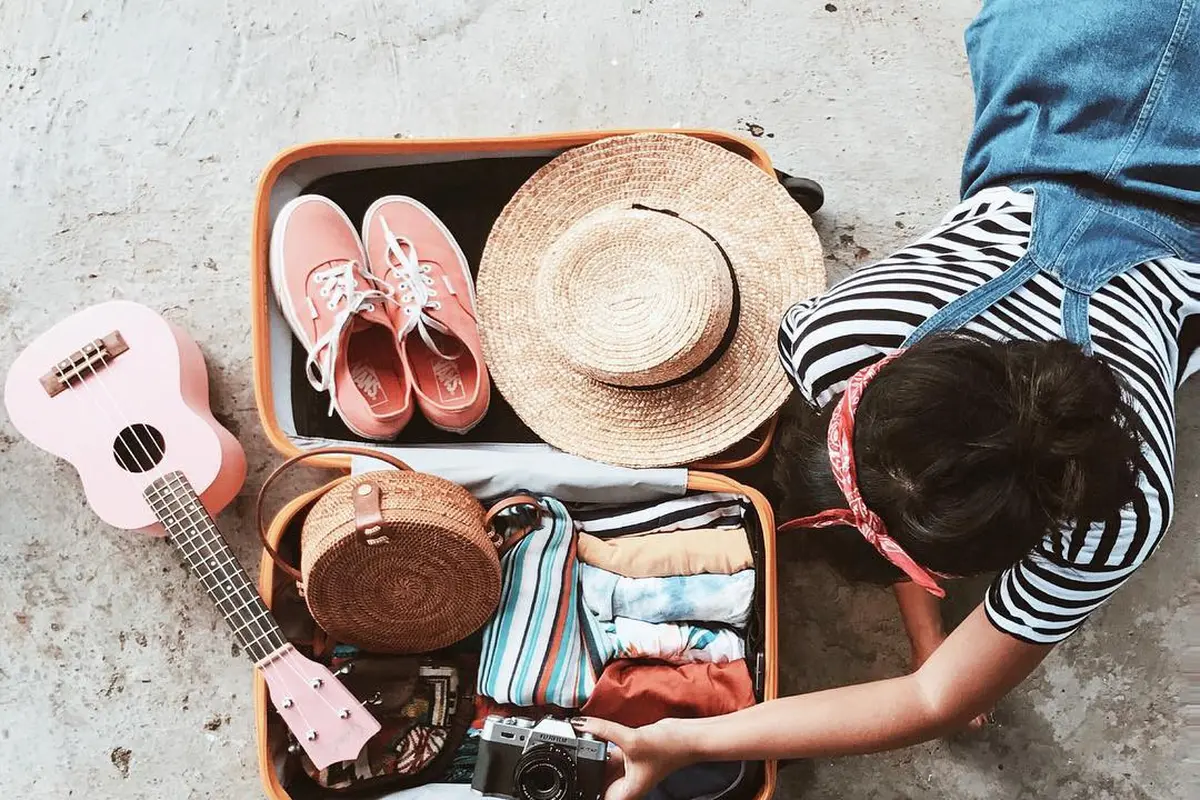 [Bintang] Travel