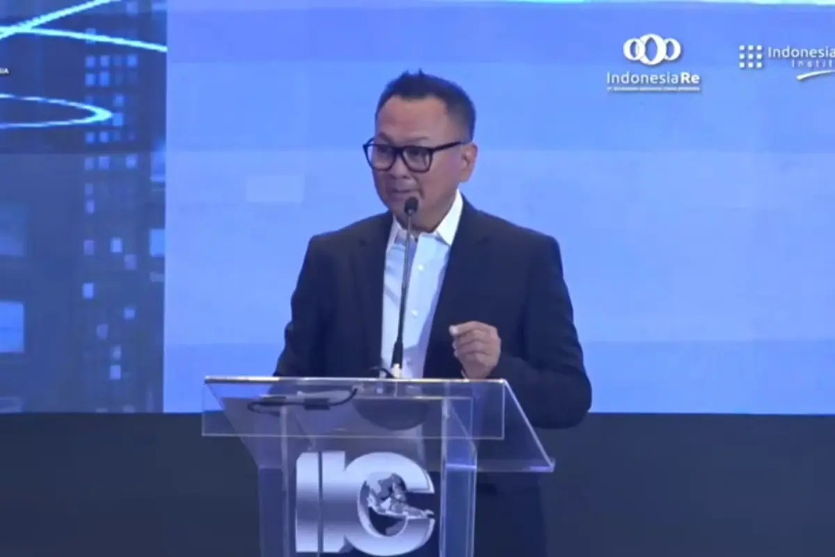Direktur Utama PT Reasuransi Indonesia atau IndonesiaRe, Benny Waworuntu dalam IndonesiaRe International Conference 2024, di Jakarta, Rabu (24/7/2024). (Arief/Liputan6.com)