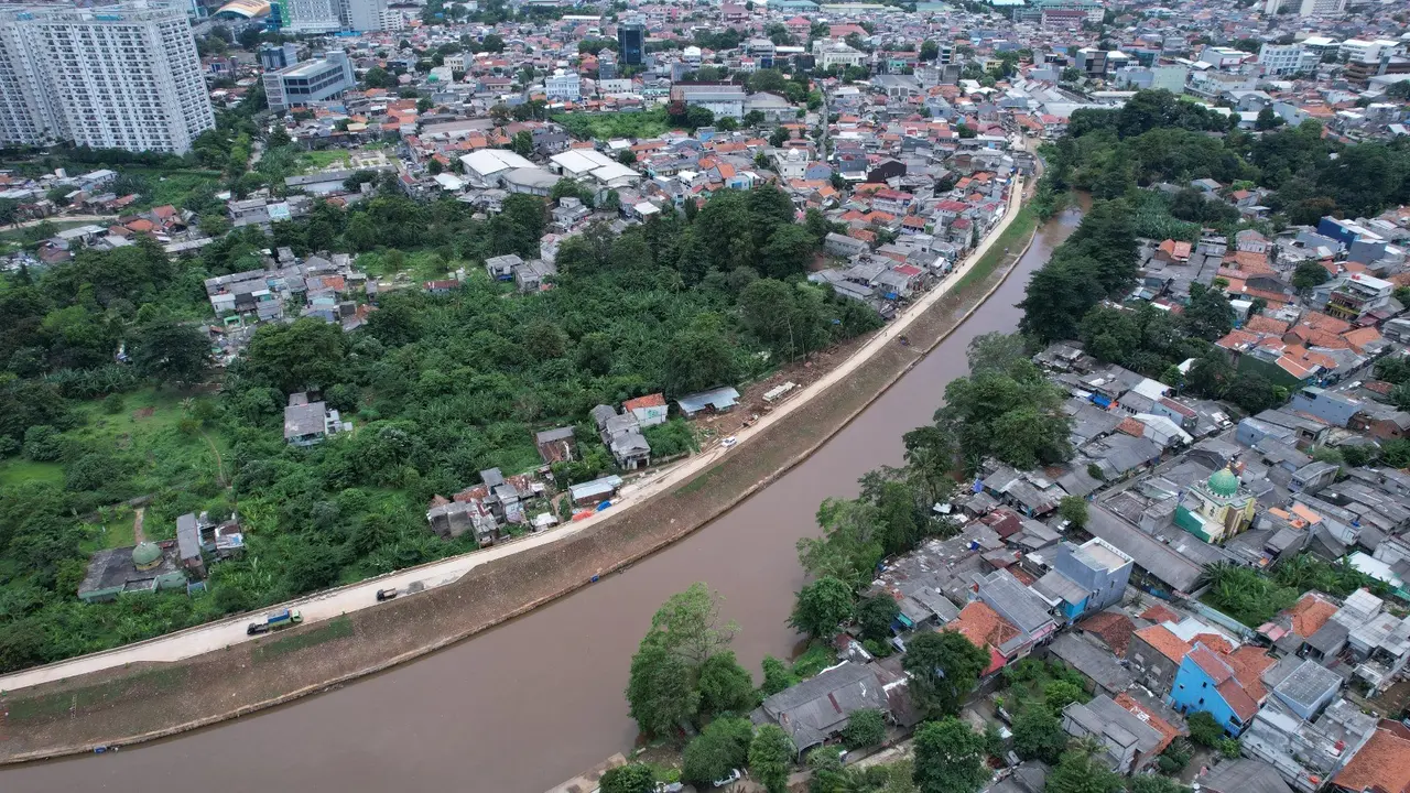 Normalisasi kali ciliwung