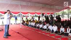 Ketua DPR RI Bambang Soesatyo memberikan sambutan dalam acara buka puasa bersama di Taman pluit, Jakarta Utara, Sabtu (2/5). Buka puasa ini diadakan oleh Angkatan Muda Partai Golkar (AMPG) DKI Jakarta. (Liptan6.com/Angga Yuniar)