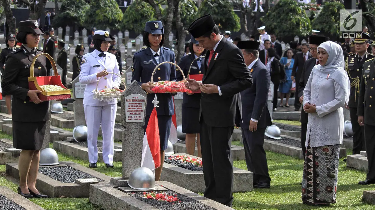 Hari Pahlawan-Jokowi