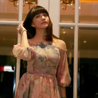 Cassandra Lee, kembali terlibat dalam dunia perfilman Indonesia. Kali ini, Cassandra bermain dalam film horror yang berjudul After School 2. Untuk itu, bukan hal aneh jika Cassandra menemukan hal aneh saat syuting. (Nurwahyunan/Bintang.com)