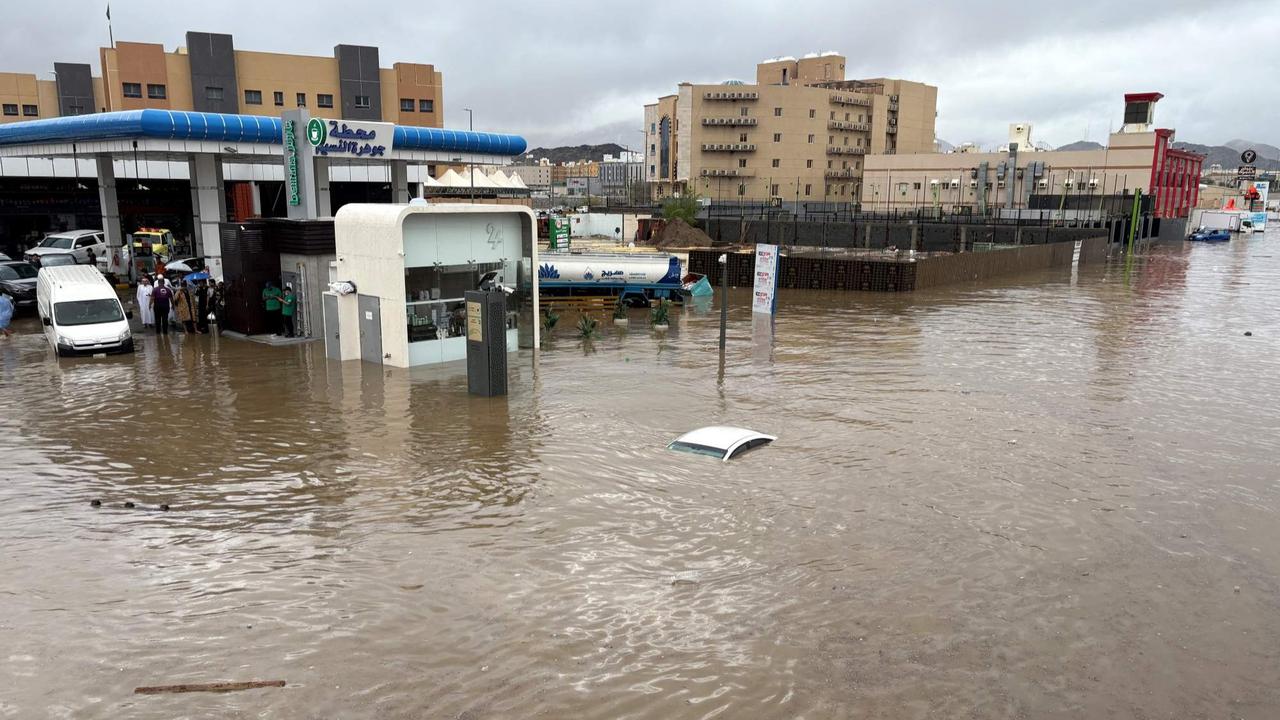 Banjir terjang Mekkah, Arab Saudi