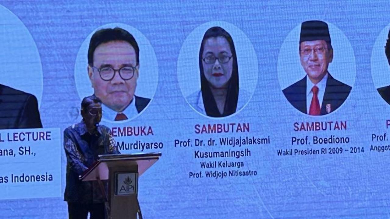 Boediono Ungkap Rahasia di Balik Kejayaan Ekonomi 1970-an: Sinergi Teknokrasi dan Politik Kunci Ketahanan Nasional