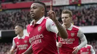 Pemain Arsenal, Gabriel Jesus melakukan selebrasi setelah mencetak gol pertama timnya ke gawang Leeds United pada laga pekan ke-29 Liga Inggris 2022/2023 di Emirates Stadium, London, Minggu (02/04/2023) dini hari WIB. The Gunners menang dengan skor 4-1. (AP Photo/Kin Cheung)