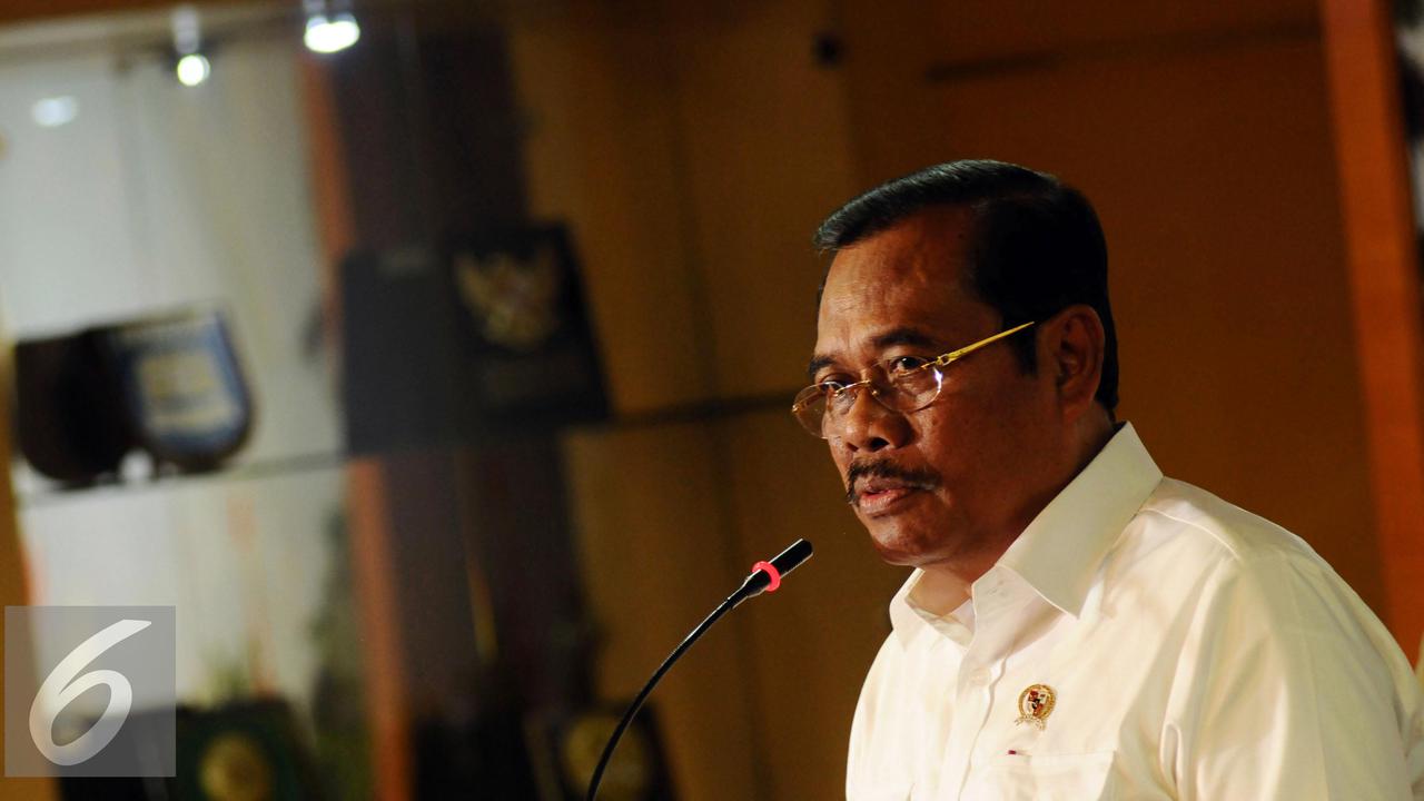 20160303-Jaksa-Agung-HM-Prasetyo-HF