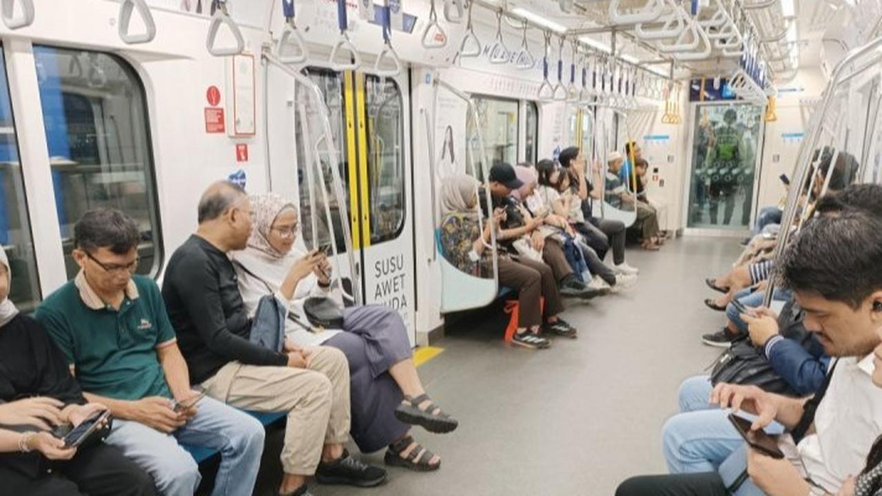 Pemeriksaan Tas di Stasiun MRT Jakarta Bikin Ribet dan Antre, Ini Kata Pengelola