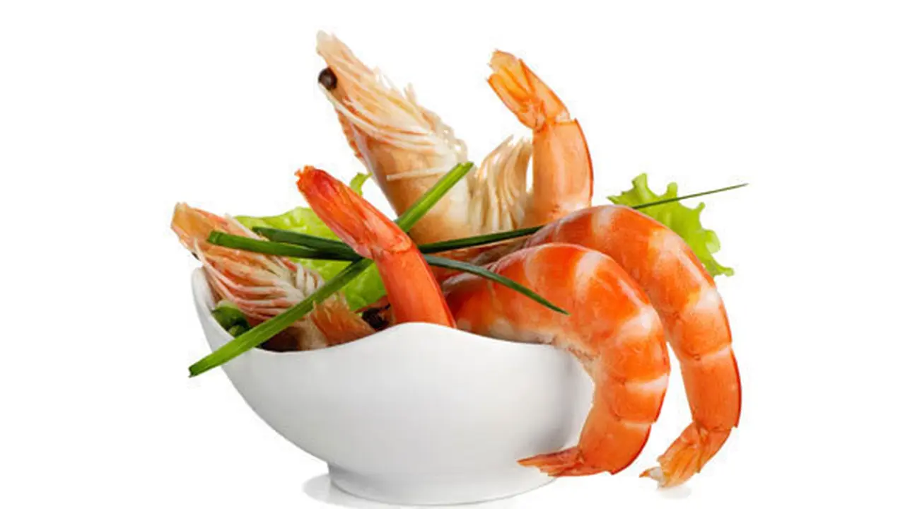 (C) shutterstock