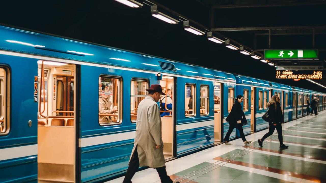 Bisa War Mulai 23 Februari, Ini Cara Beli Tiket Kereta Api Tambahan Lebaran 2025