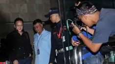 Mantan Wali Kota Tomohon, Jefferson Soleman Montesque Rumajar usai menjalani pemeriksaan di KPK, Jakarta, Selasa (19/5/2015). Ia diperiksa sebagai tersangka kasus dugaan korupsi kas APBD Pemkot Tomohon tahun 2009-2010. (Liputan6.com/Helmi Afandi)