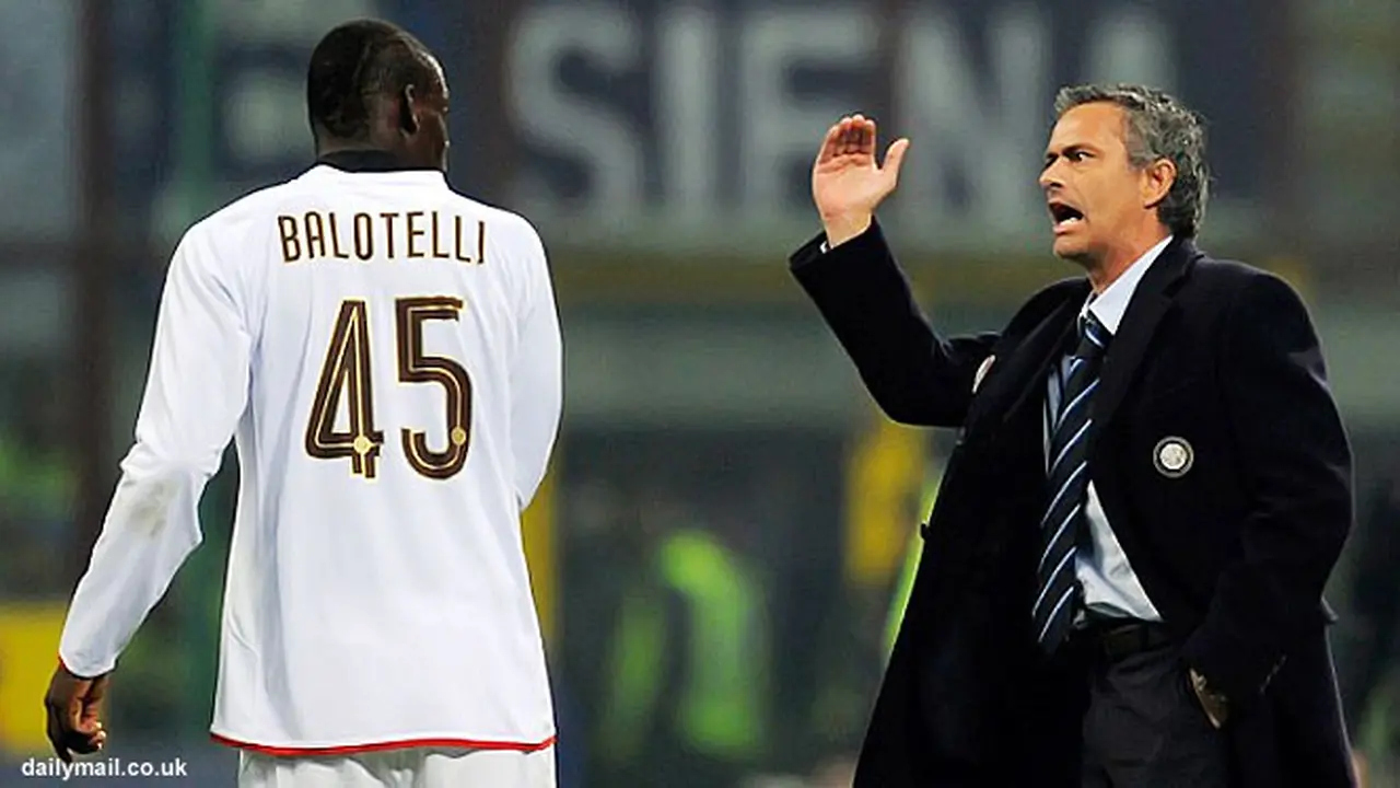 mario_balotelli_dan_jose_mourinho_130214