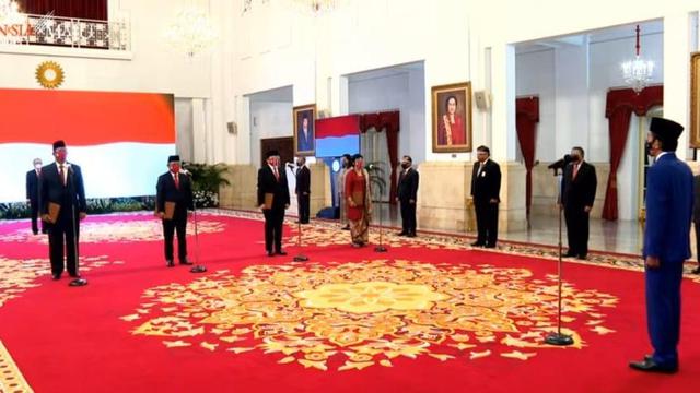 Presiden Joko Widodo atau Jokowi melantik Purbaya Yudhi Sadewa sebagai Ketua Dewan Komisioner LPS.