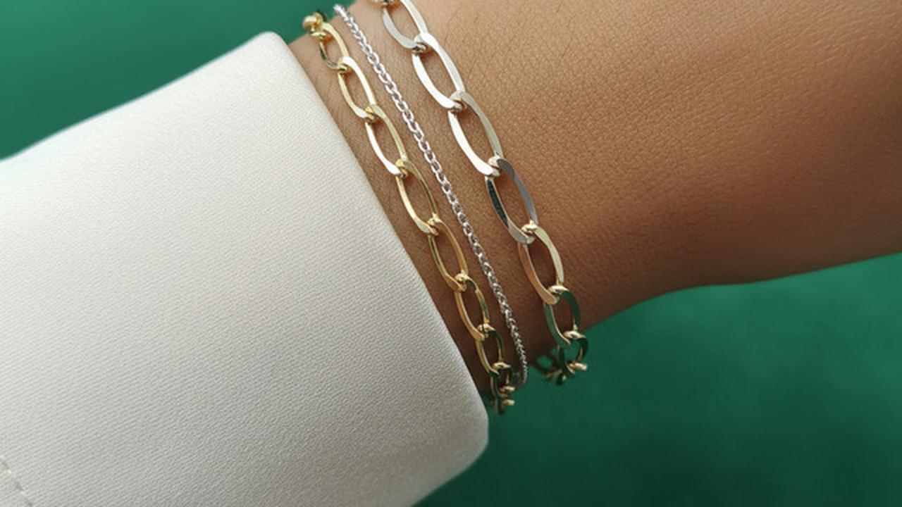 7 Model Gelang Emas Rantai Elegan Untuk Hari Raya, Tampil Memukau