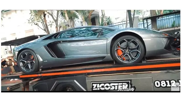 6 Momen Atta Halilintar Jajal Mobil Lamborghini Barunya, Merasa Mirip Naik Pesawat