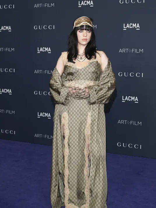 Billie Eilish menghadiri LACMA Art+Film Gala, 5 November 2022. (Foto: AP Photo/Allison Dinner)