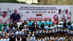 Diikuti 300 Atlet, Kejurnas Tenis Junior IMTC Piala Andre Rosiade dan Semen Padang Cup II Resmi Bergulir
