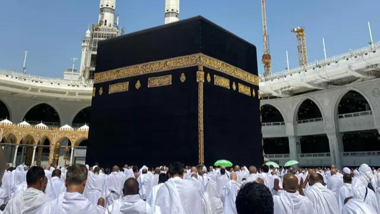 Tanggal Hijriah Hari Ini Kamis 15 Mei 2025, Simak Doa untuk Orang Berangkat Haji