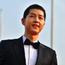 Song Joong Ki merupakan artis, model, dan pembawa acara asal Korea Selatan. Ia mulai populer sejak bermain di serial “Sungkyunkwan Scandal”