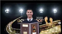 Bintang Juventus Cristiano Ronaldo, belum lama ini, mendapat penghargaan Golden Foot (Instagram Georgina Rodriguez/Ist)