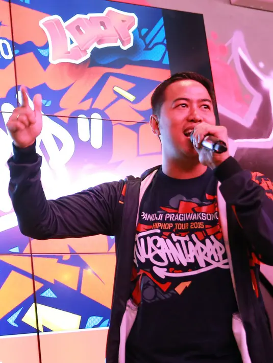 Pandji‎ ingin membuktikan kalau ia juga masih punya hasrat ngerap, bukan cuma menjadi komika. (Galih W. Satria/Bintang.com)