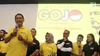 Koordinator Nasional Golkar Jokowi atau Gojo, Rizal Malarangeng (kiri) memberi sambutan saat peresmian relawan di Jakarta, Jumat (16/3). Partai Golkar membentuk kelompok relawan Gojo jelang Pilpres 2019. (Liputan6.com/Herman Zakharia)