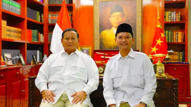 Kebersamaan Calon Wakil Gubernur Sulteng Abdul Karim Aljufri bersama Ketua Umum Partai Gerindra Prabowo Subianto. (Dok @bang.aka)