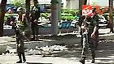 Pascapenyerbuan, hanya dalam hitungan jam kamp-kamp Kaus Merah berhasil disterilkan dari kelompok antipemerintah. Tak satu pun anggota kelompok kaus merah yang bertahan.