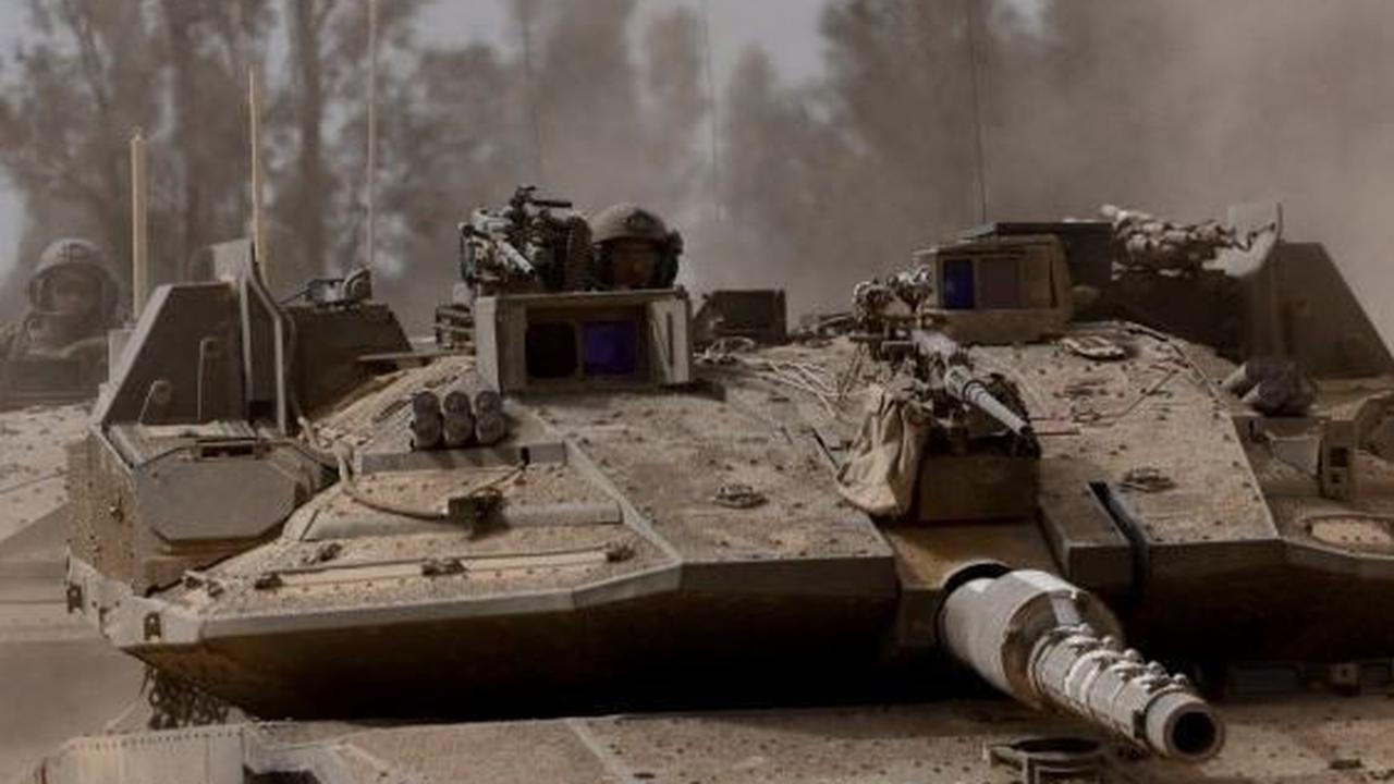 Potret Sham yang dibunuh dengan sadis oleh tentara Israel sukses mencuri perhatian dunia. Berbagai komentar pun membanjiri unggahan tersebut.<br>