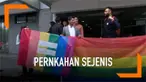Mahkamah Konstitusi Ekuador menyetujui gugatan pernikahan sejenis. Lima dari sembilan hakim MK Ekuador setuju pernikahan sejenis diperbolehkan.