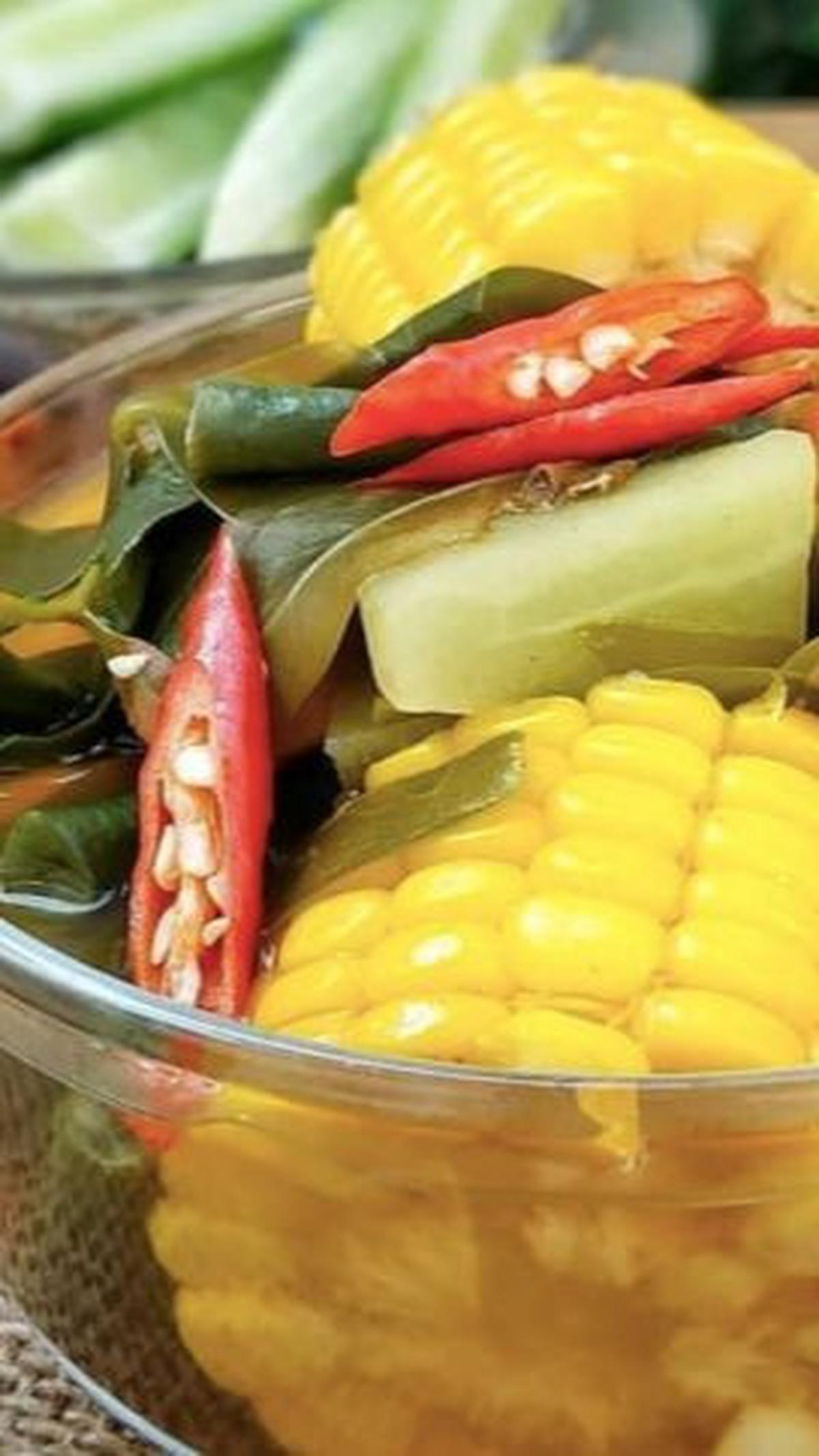 1. Sayur Asem Bening<br>
