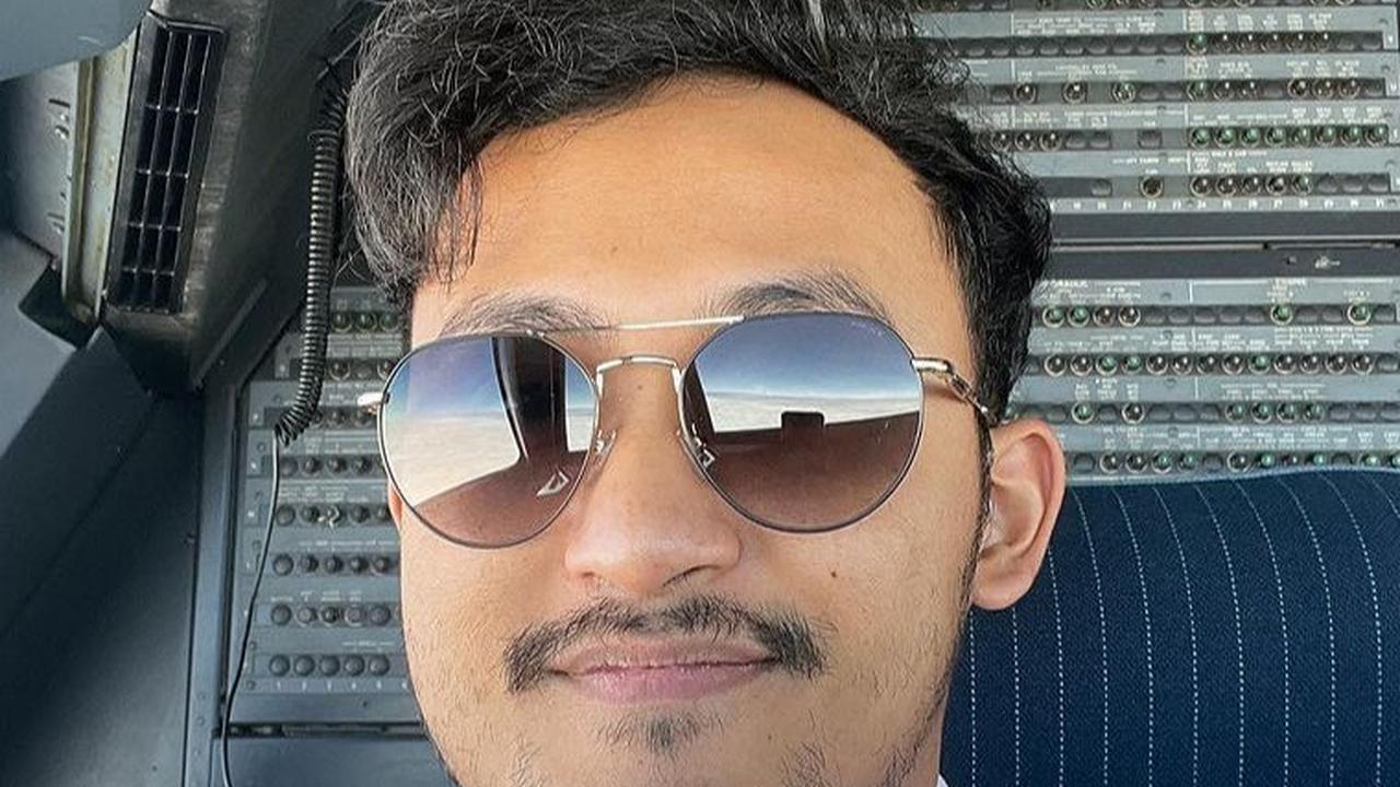 Viral Pilot Ini Jalani Puasa 19 Jam saat Bertugas, Begini Kisahnya yang Curi Perhatian