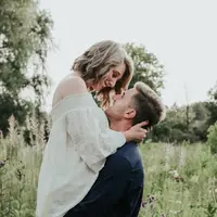 Ilustrasi Pasangan Credit: unsplash.com/Joanna